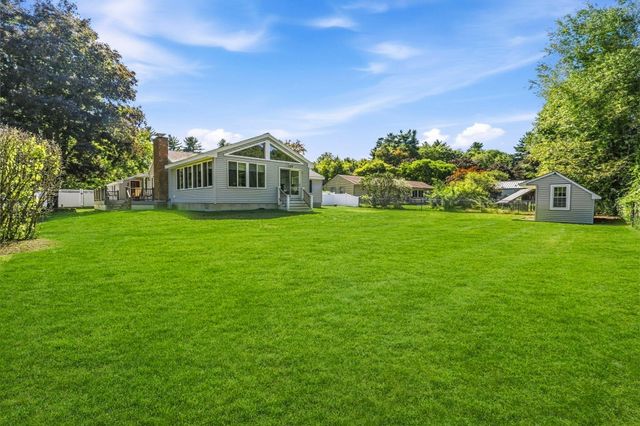 207 Loudville Road, Easthampton, MA 01027