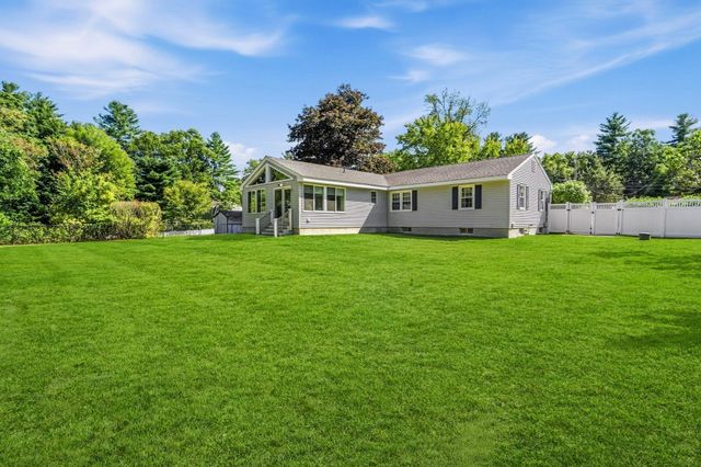 207 Loudville Road, Easthampton, MA 01027