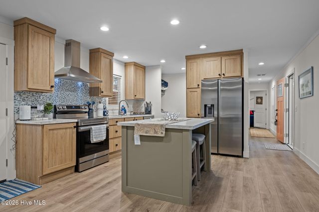 801 Lola Road, Cedar Island, NC 28520