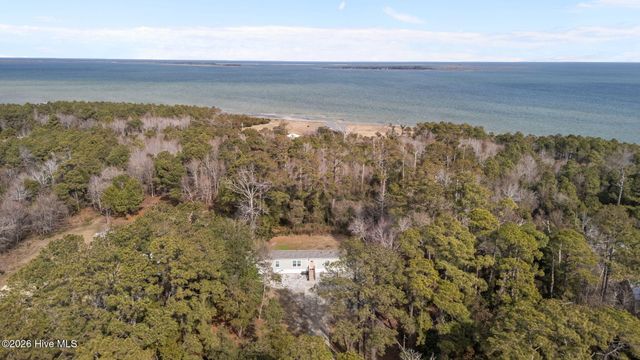 801 Lola Road, Cedar Island, NC 28520