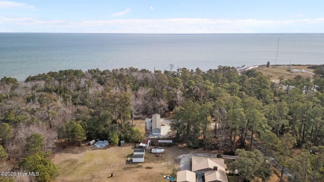 801 Lola Road, Cedar Island, NC 28520