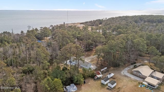 801 Lola Road, Cedar Island, NC 28520
