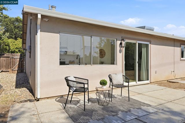 6417 Feliciter Way, Citrus Heights, CA 95610