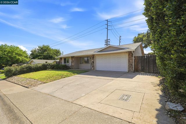 6417 Feliciter Way, Citrus Heights, CA 95610