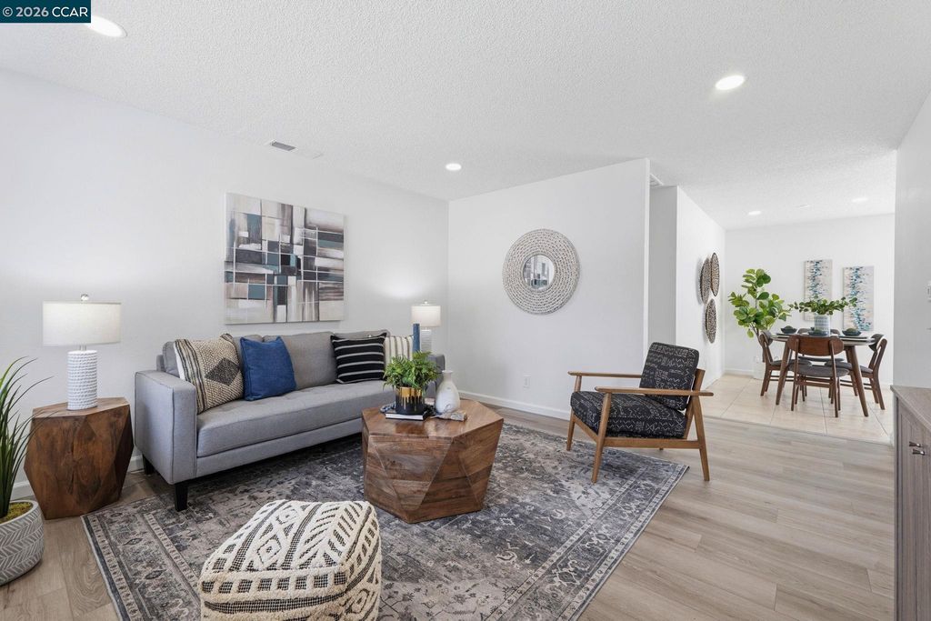 6417 Feliciter Way, Citrus Heights, CA 95610