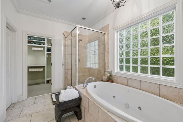 911 Bluff Rd, Brentwood, TN 37027