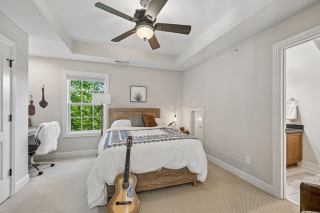 911 Bluff Rd, Brentwood, TN 37027