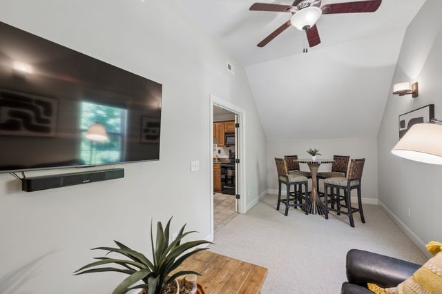 911 Bluff Rd, Brentwood, TN 37027