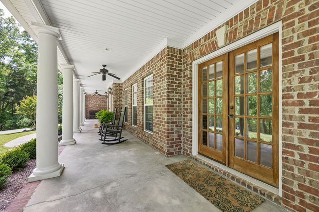 911 Bluff Rd, Brentwood, TN 37027