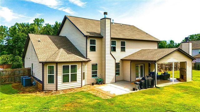 205 Vandalay Way, Locust Grove, GA 30248