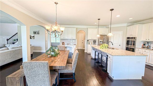 205 Vandalay Way, Locust Grove, GA 30248
