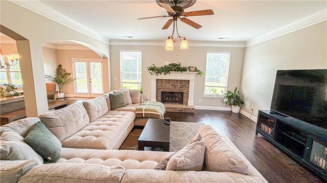 205 Vandalay Way, Locust Grove, GA 30248