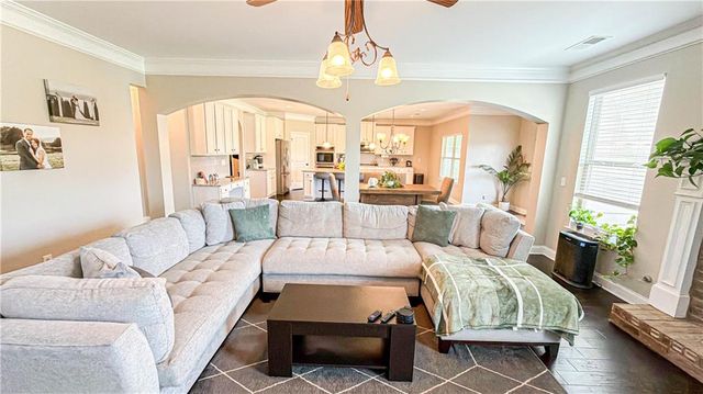 205 Vandalay Way, Locust Grove, GA 30248