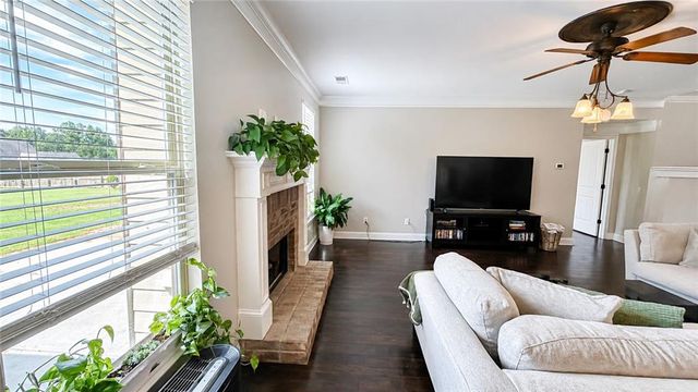 205 Vandalay Way, Locust Grove, GA 30248