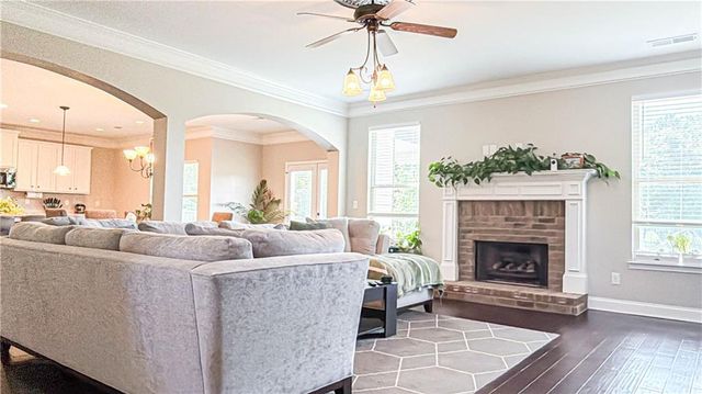 205 Vandalay Way, Locust Grove, GA 30248