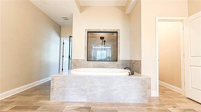 205 Vandalay Way, Locust Grove, GA 30248
