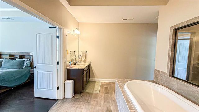 205 Vandalay Way, Locust Grove, GA 30248