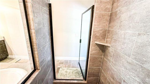 205 Vandalay Way, Locust Grove, GA 30248