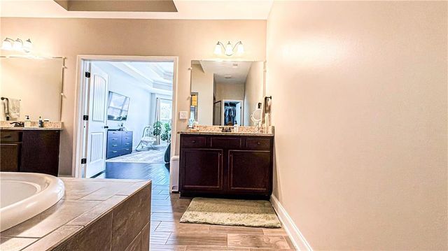 205 Vandalay Way, Locust Grove, GA 30248
