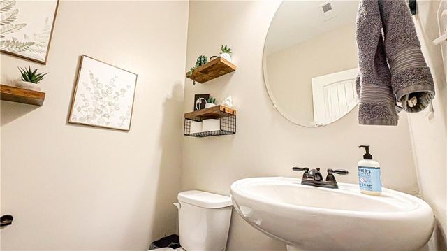 205 Vandalay Way, Locust Grove, GA 30248