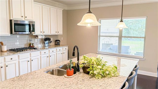 205 Vandalay Way, Locust Grove, GA 30248