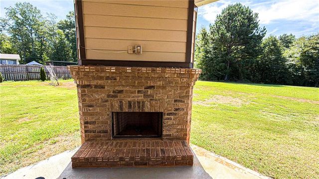 205 Vandalay Way, Locust Grove, GA 30248