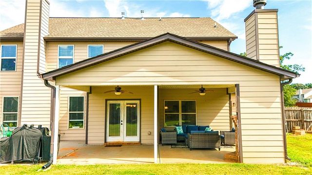 205 Vandalay Way, Locust Grove, GA 30248