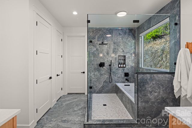96 Crystal Lake Drive, Hendersonville, NC 28739