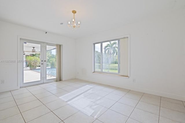 7860 SW 173rd Ter, Palmetto Bay, FL 33157