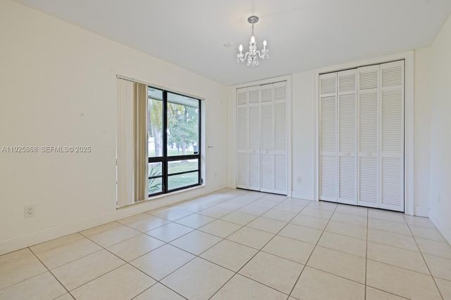 7860 SW 173rd Ter, Palmetto Bay, FL 33157