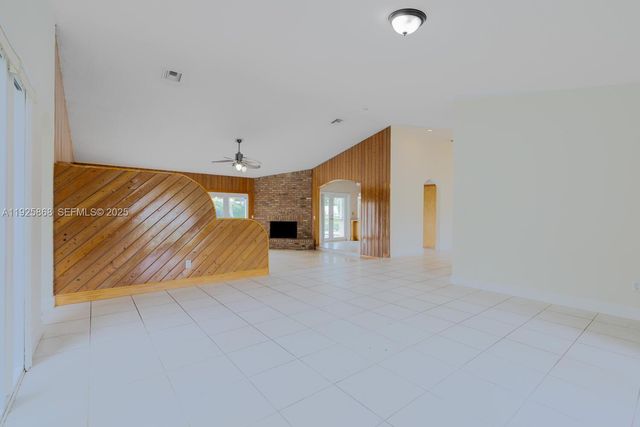 7860 SW 173rd Ter, Palmetto Bay, FL 33157