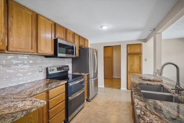 9522 E Valleyway Ave, Spokane Valley, WA 99206