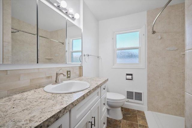 9522 E Valleyway Ave, Spokane Valley, WA 99206