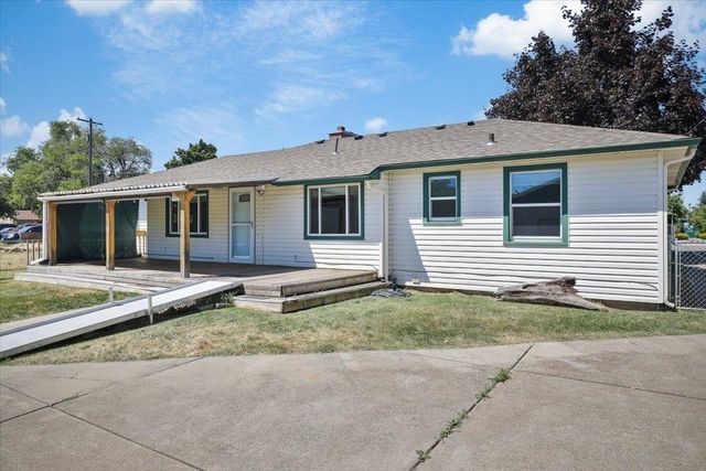9522 E Valleyway Ave, Spokane Valley, WA 99206