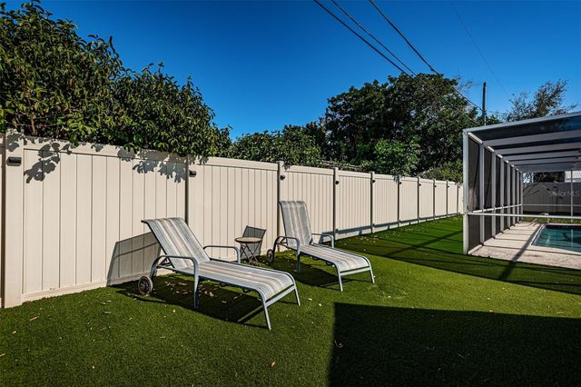 14025 YACHT CLUB BOULEVARD, Seminole, FL 33776