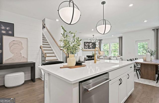 6139 Marigold Way, Atlanta, GA 30349