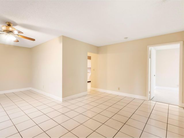 4806 Cherry Road, West Palm Beach, FL 33417
