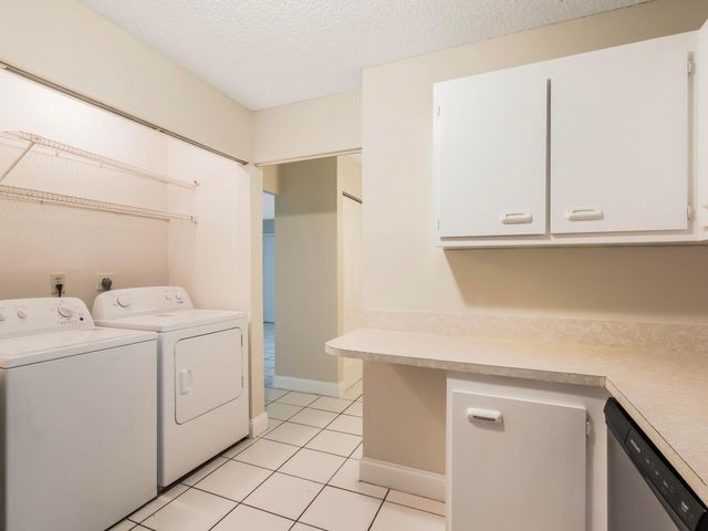 4806 Cherry Road, West Palm Beach, FL 33417