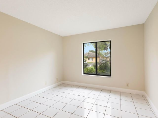 4806 Cherry Road, West Palm Beach, FL 33417