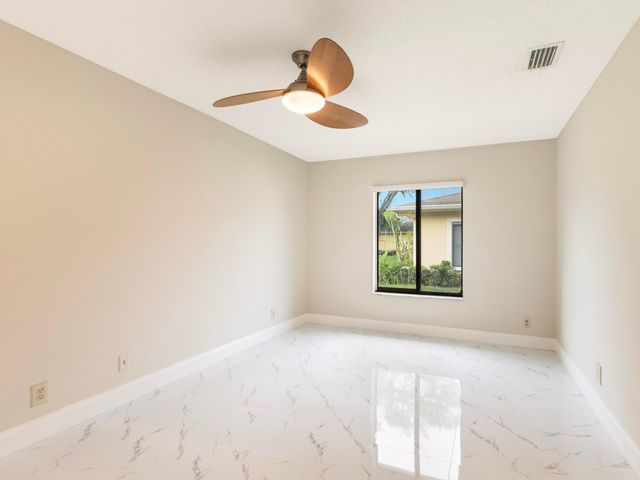 4806 Cherry Road, West Palm Beach, FL 33417