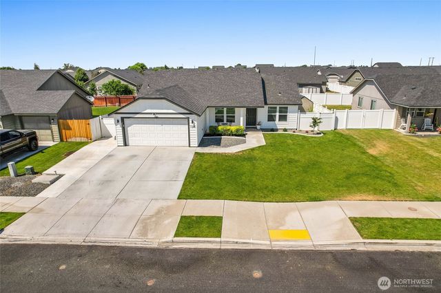 1344 E Deborah Street, Moses Lake, WA 98837