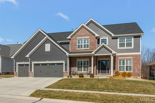 1100 Tower Park Drive, St Charles, MO 63304