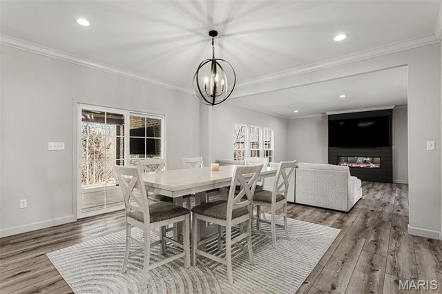 1100 Tower Park Drive, St Charles, MO 63304