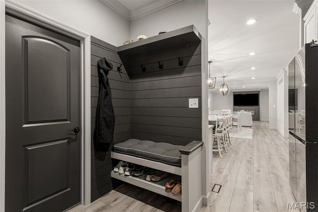 1100 Tower Park Drive, St Charles, MO 63304