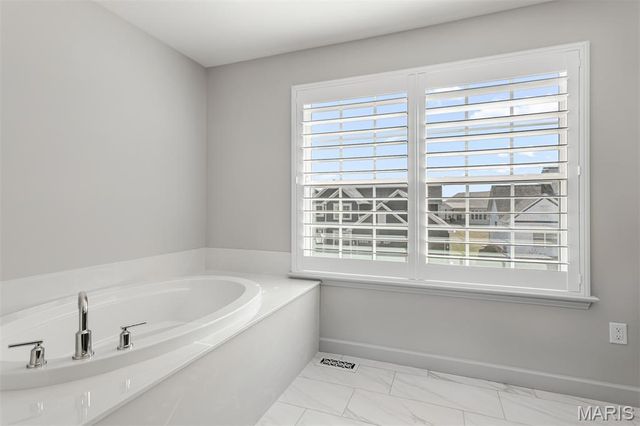 1100 Tower Park Drive, St Charles, MO 63304