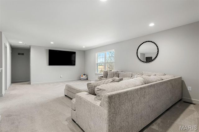 1100 Tower Park Drive, St Charles, MO 63304