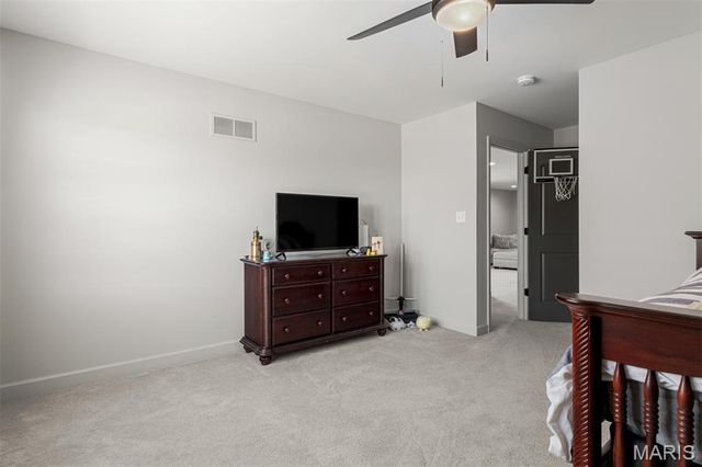 1100 Tower Park Drive, St Charles, MO 63304