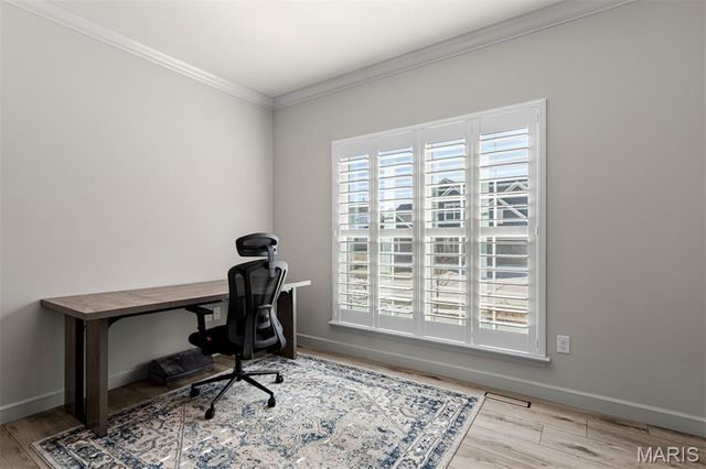 1100 Tower Park Drive, St Charles, MO 63304