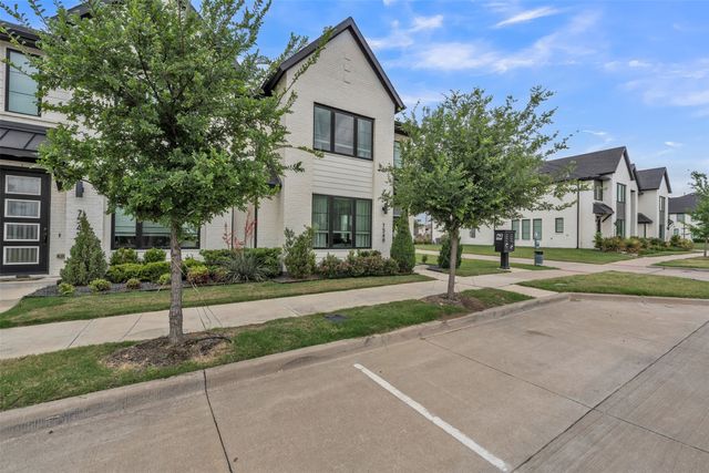 7549 Reis Lane, North Richland Hills, TX 76182