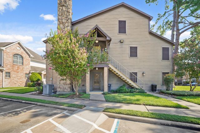 12755 Mill Ridge Drive 402, Cypress, TX 77429